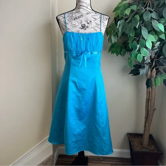 Zum Zum by Niki Livas | Dresses | Zum Zum By Niki Livas Vintage Satin Bow  Detail Midi Strappy Dress Turquoise Sz 9 | Poshmark